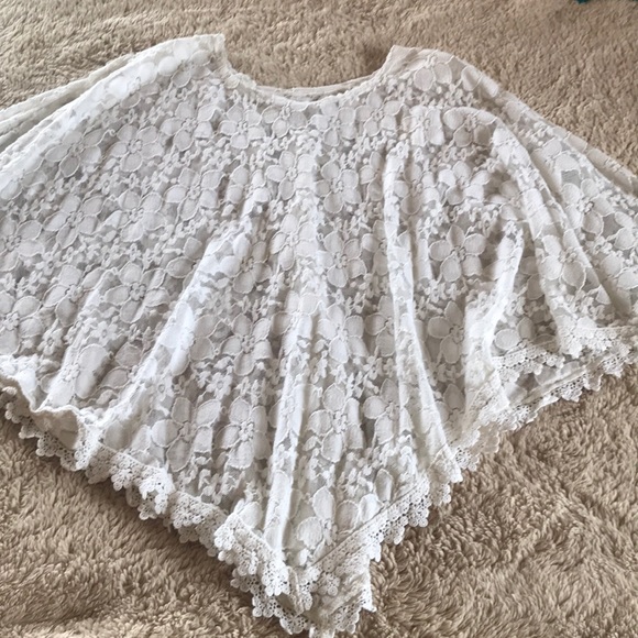 Hollister Tops - Hollister Lace Boho Top One Size